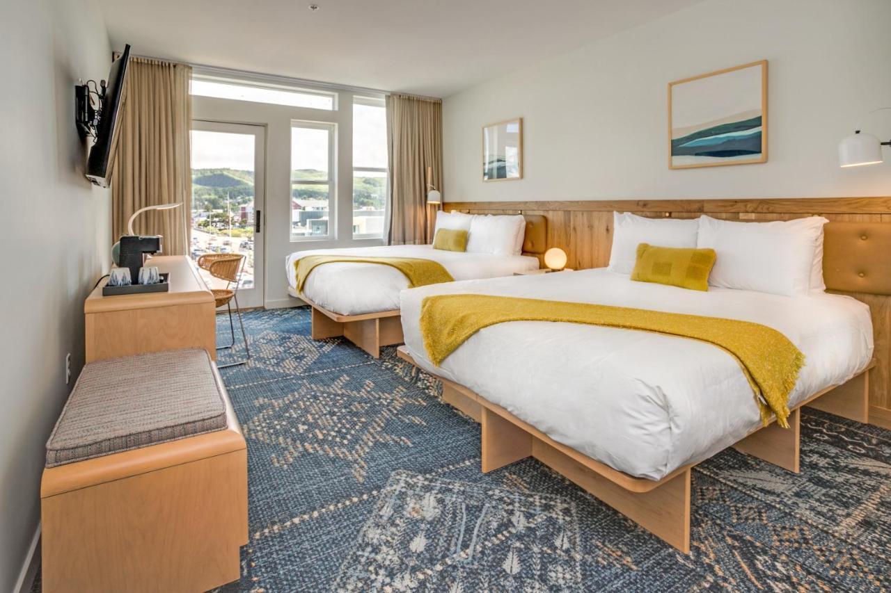Queen Room with Two Queen Beds - Disability Access