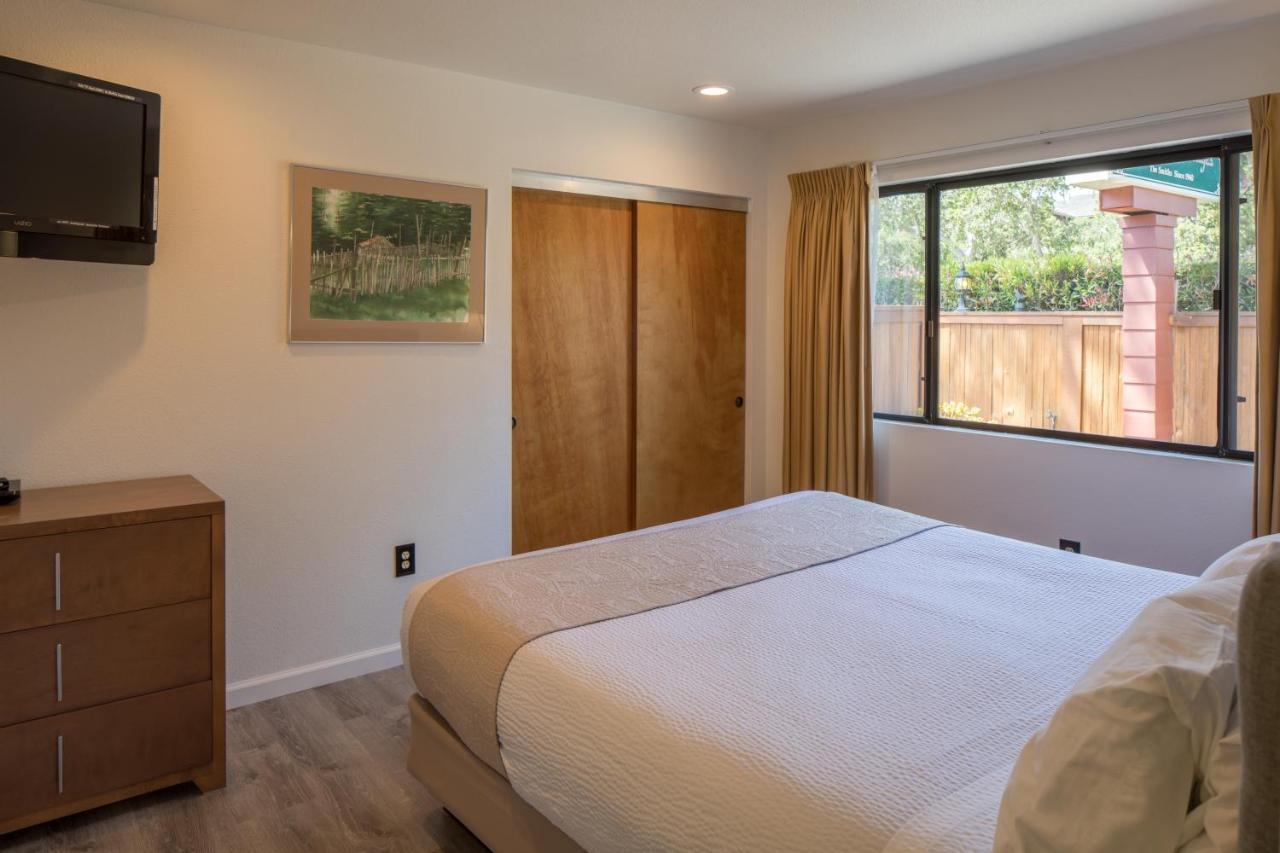 Two Bedroom Two Bathroom Cottage,1002554193:JPEG