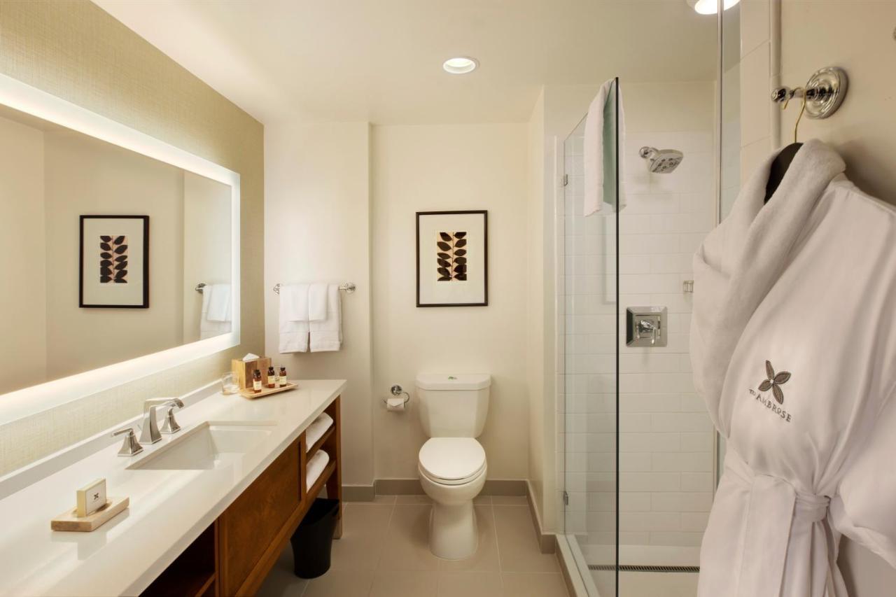 Traditional King Room,1026634771:JPEG