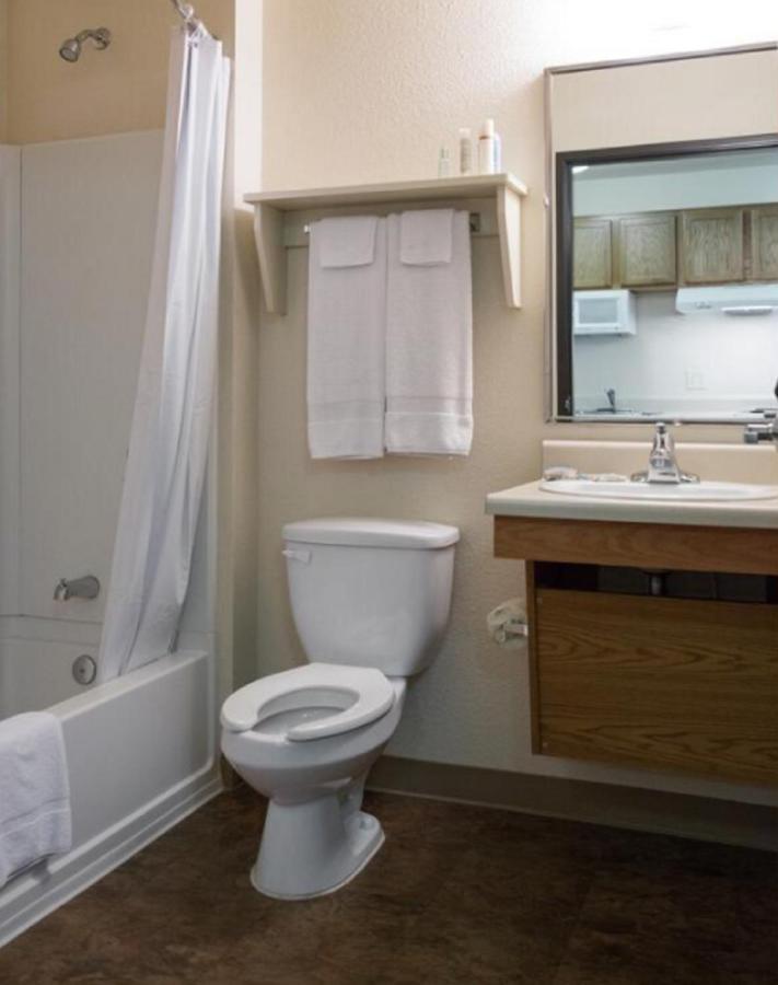 Double Room with Two Double Beds - Non-Smoking,1023241270:JPEG