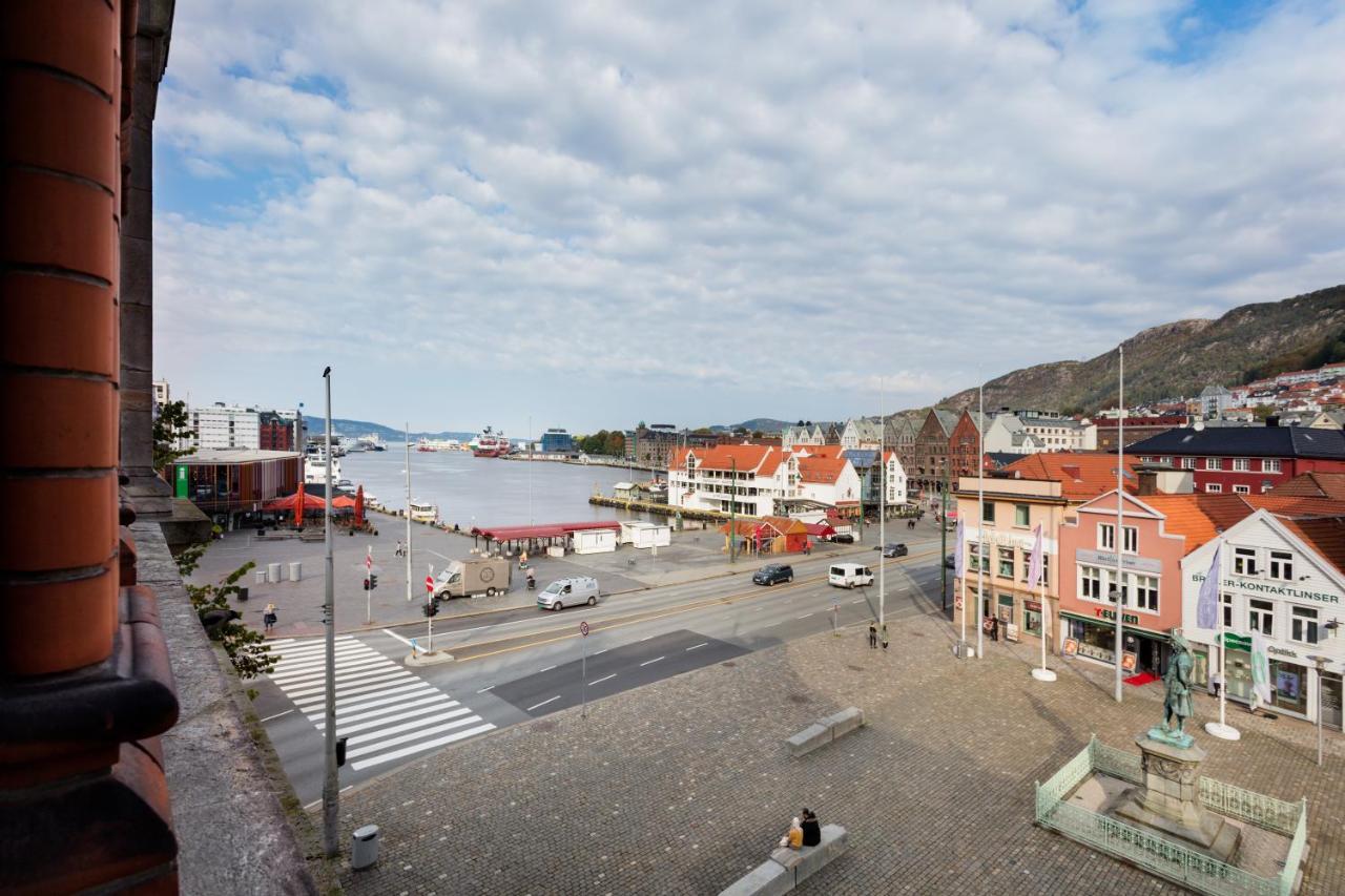 Executive King Suite with Harbour View