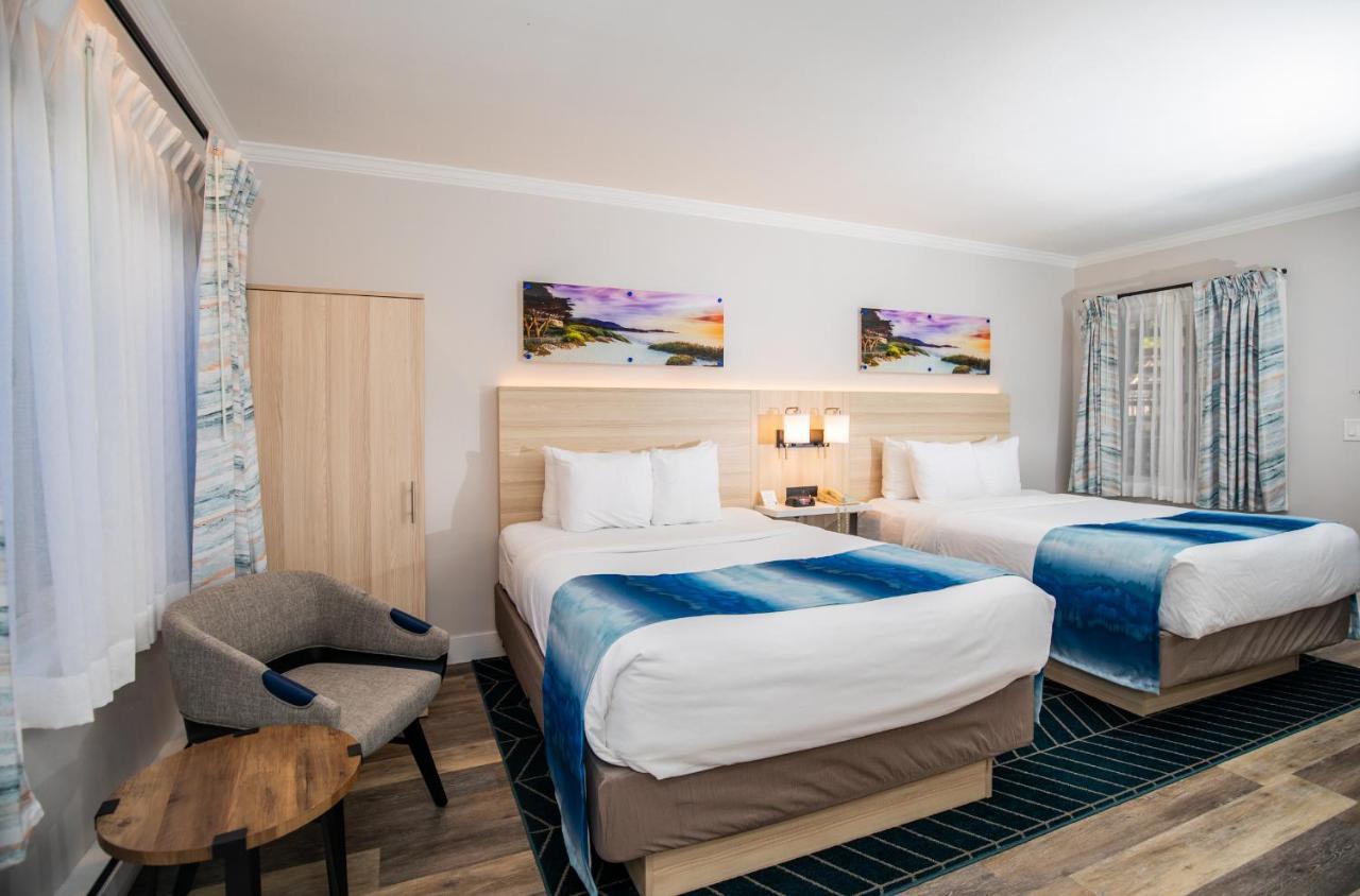 Queen Room with Two Queen Beds