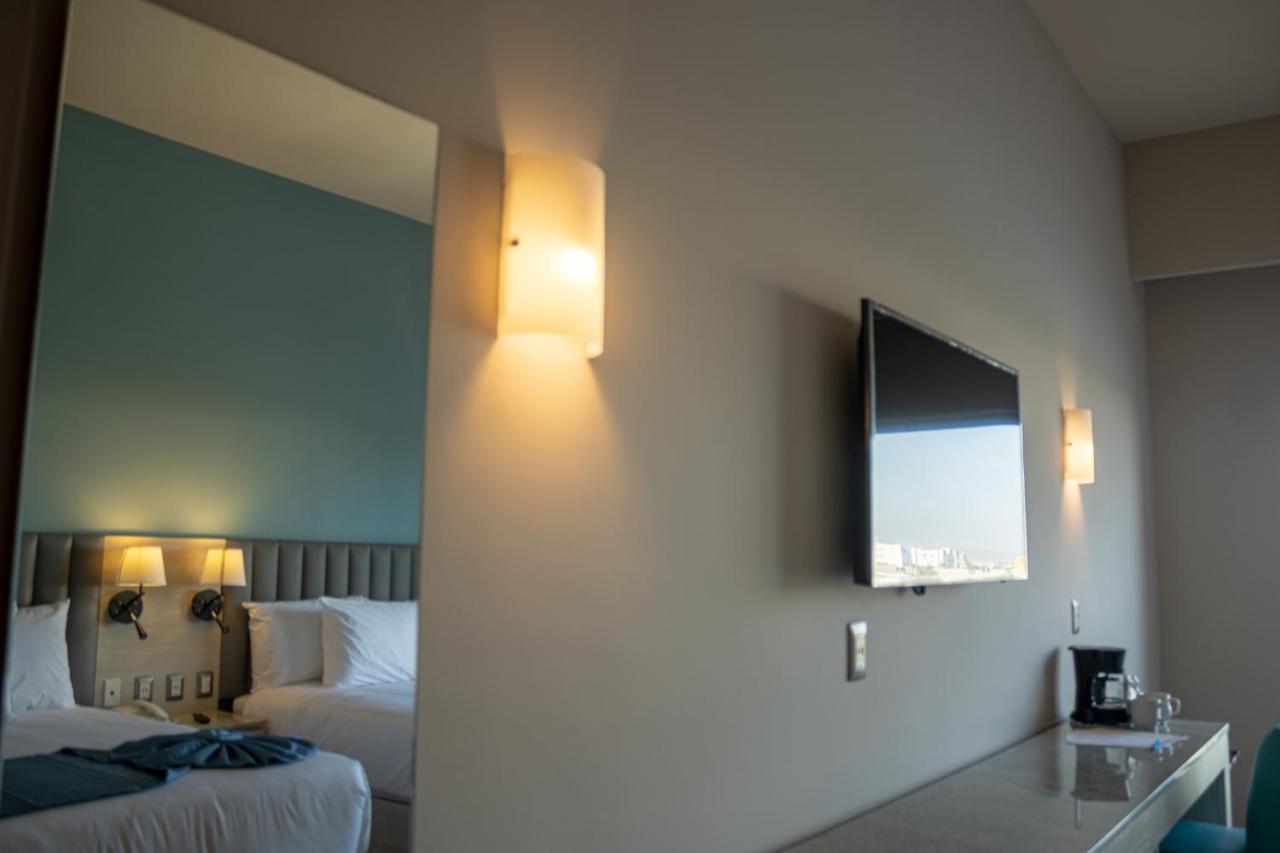 King Room with Lake View