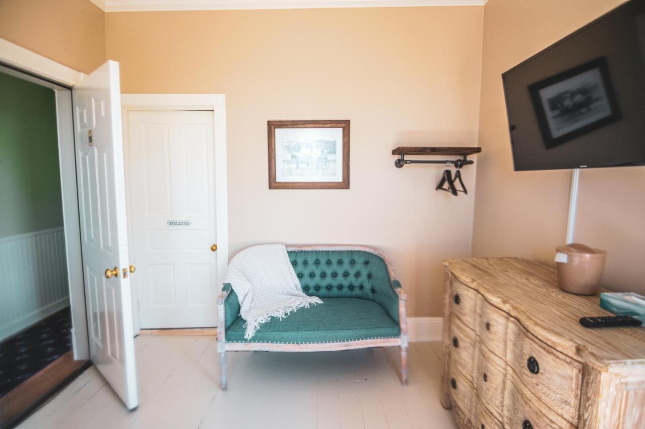 King Room with Lake View