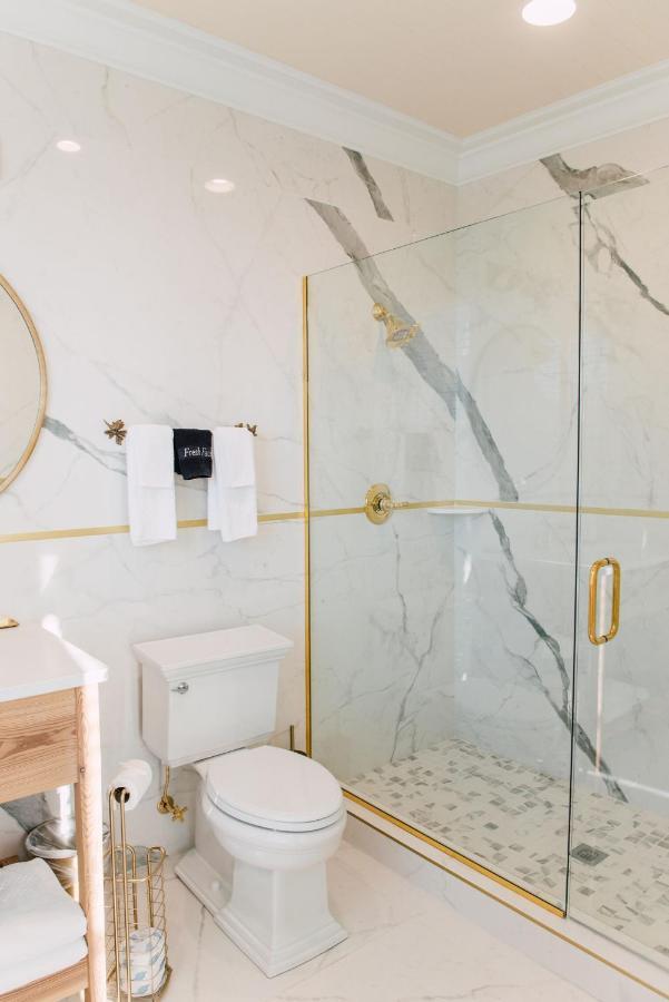 Deluxe Double Room,1083000829:JPEG