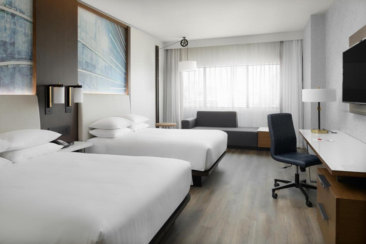 Guest room, 2 Queen,1268741401:JPEG