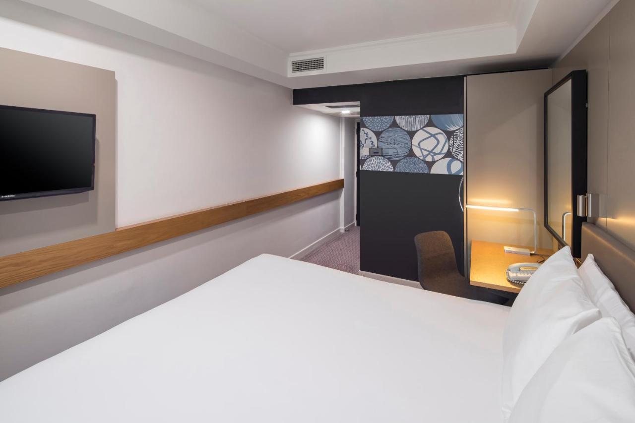 Standard Super King Room - Top Floor