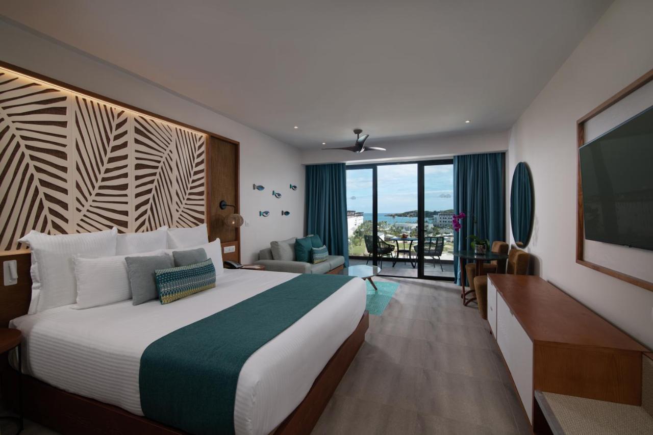 Junior Suite with Ocean View