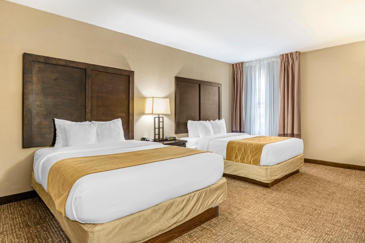 Queen Room with Two Queen Beds - Disability Access