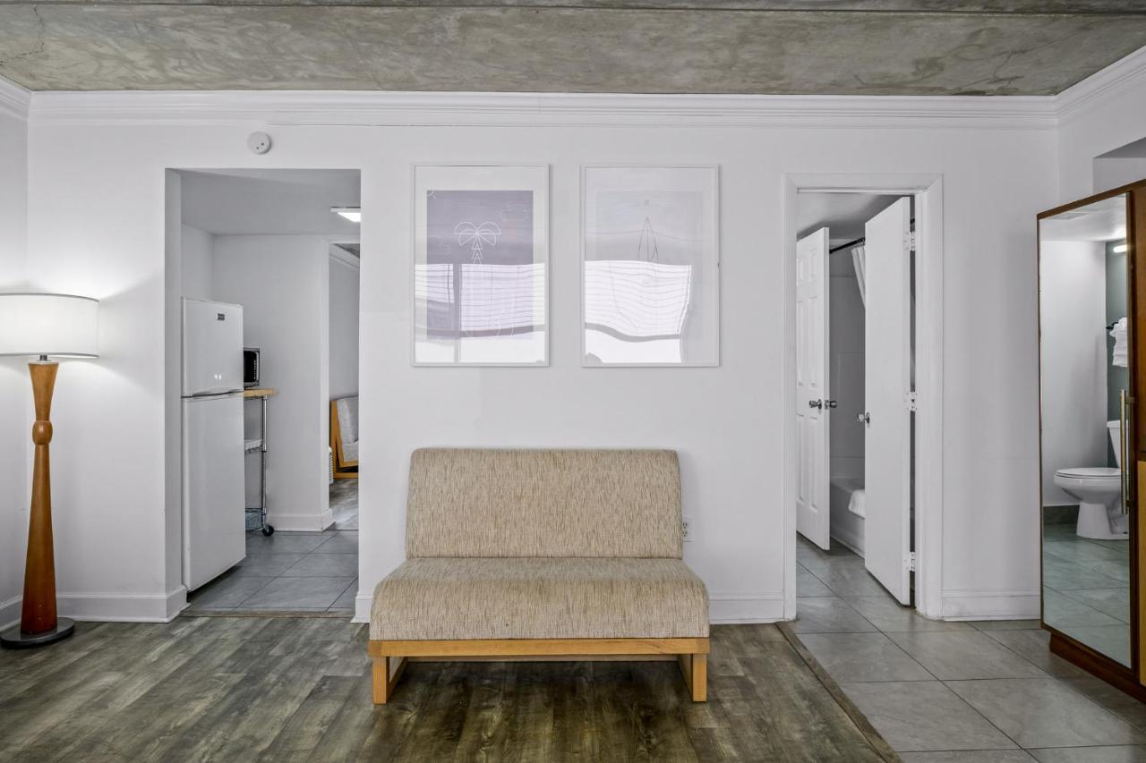 Deluxe Double Room Partial Ocean View Suite,1100231874:JPEG