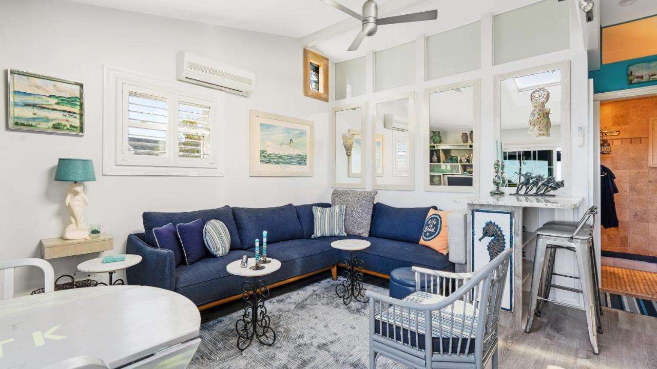 One-Bedroom Bungalow