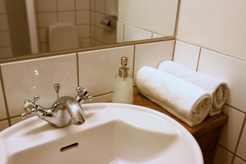 Double or Twin Room with Private Bathroom