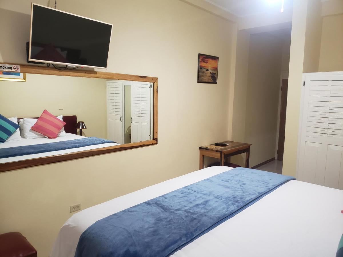 Deluxe King Room,1105924434:JPEG