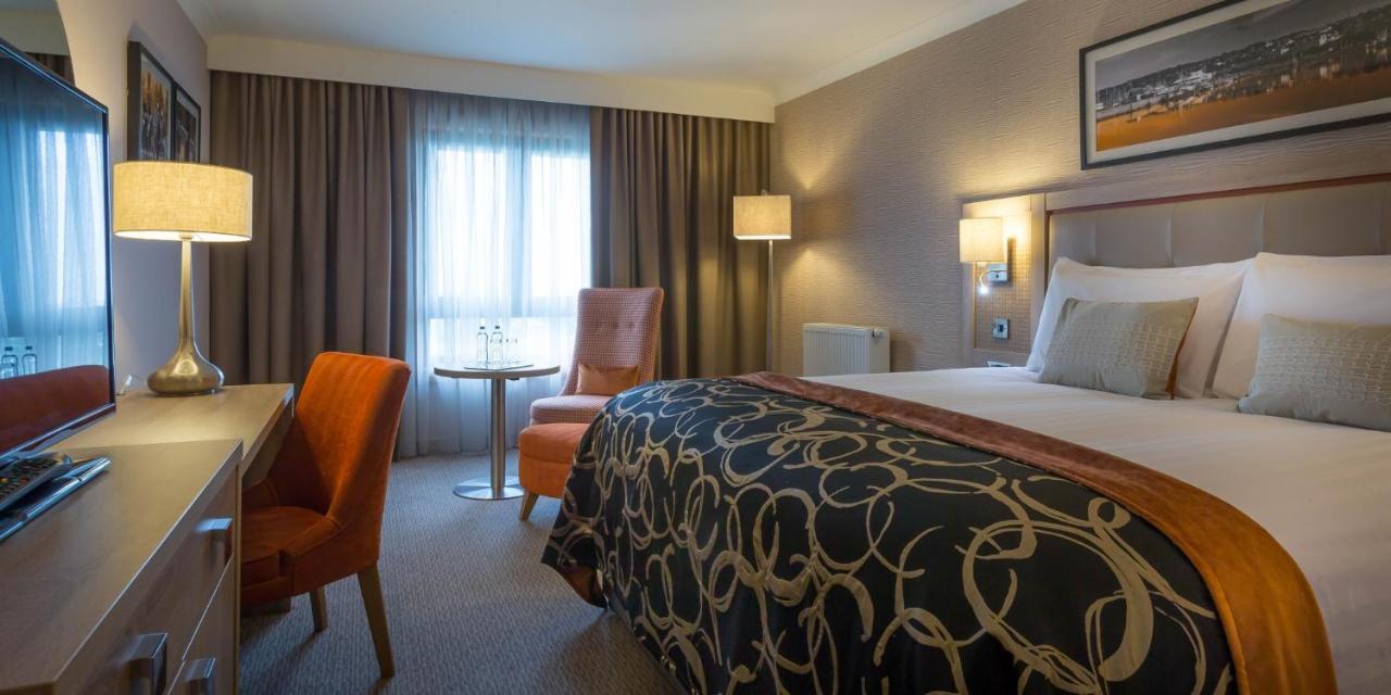 Executive King Room