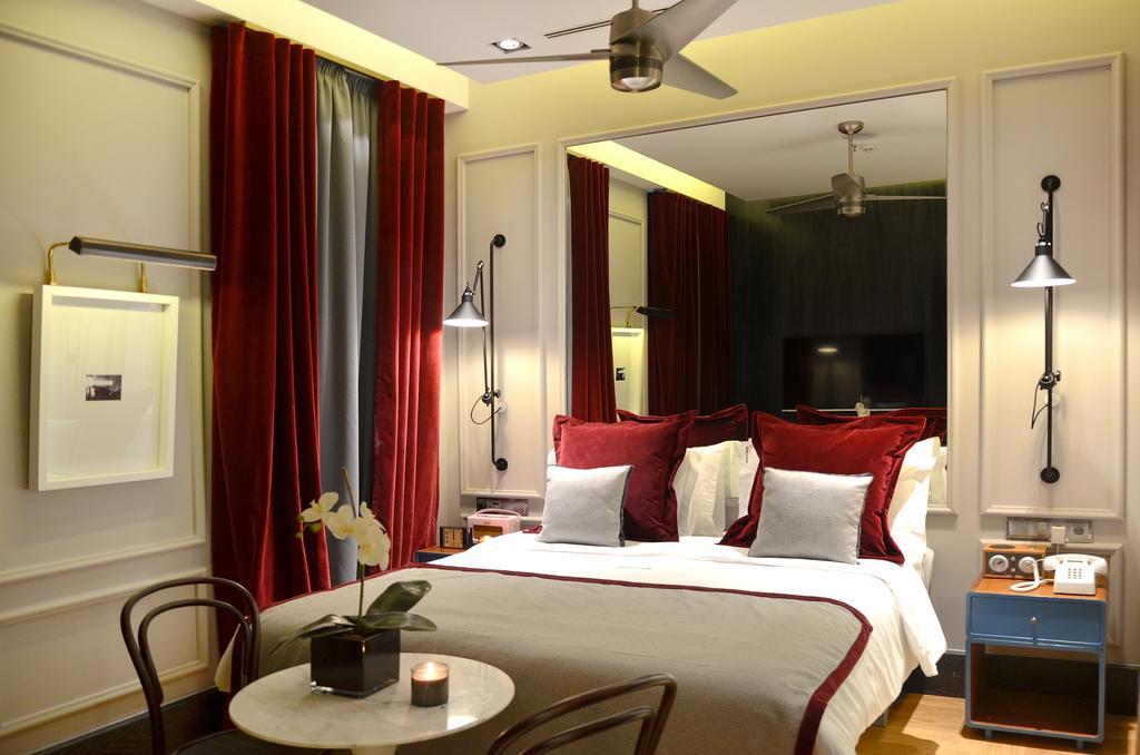 Interior Double Room