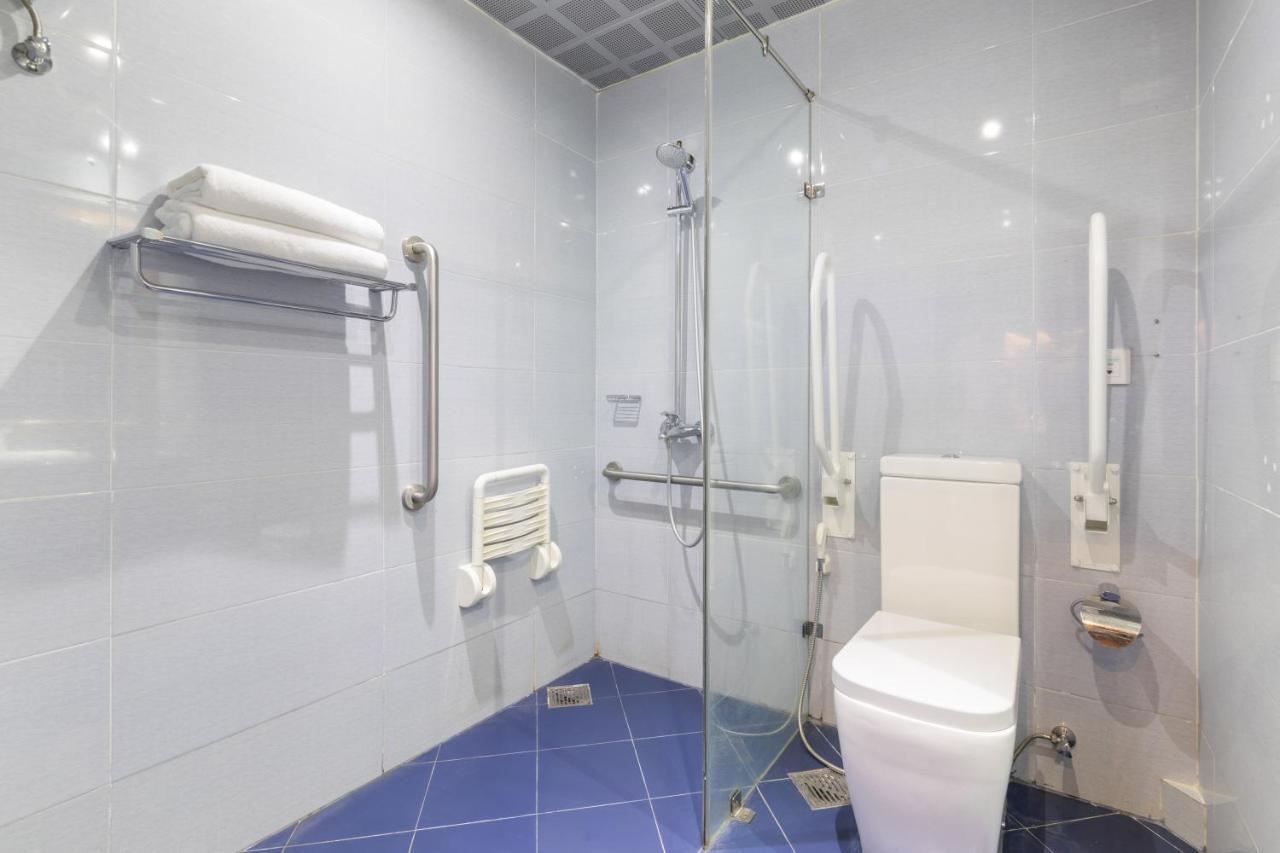 Deluxe Triple Room with Free Benefits