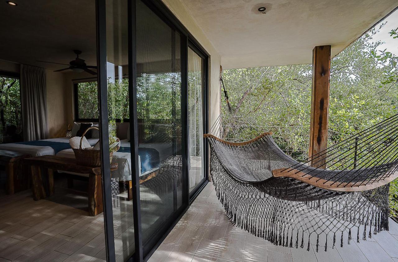 2 Queen Room with Balcony