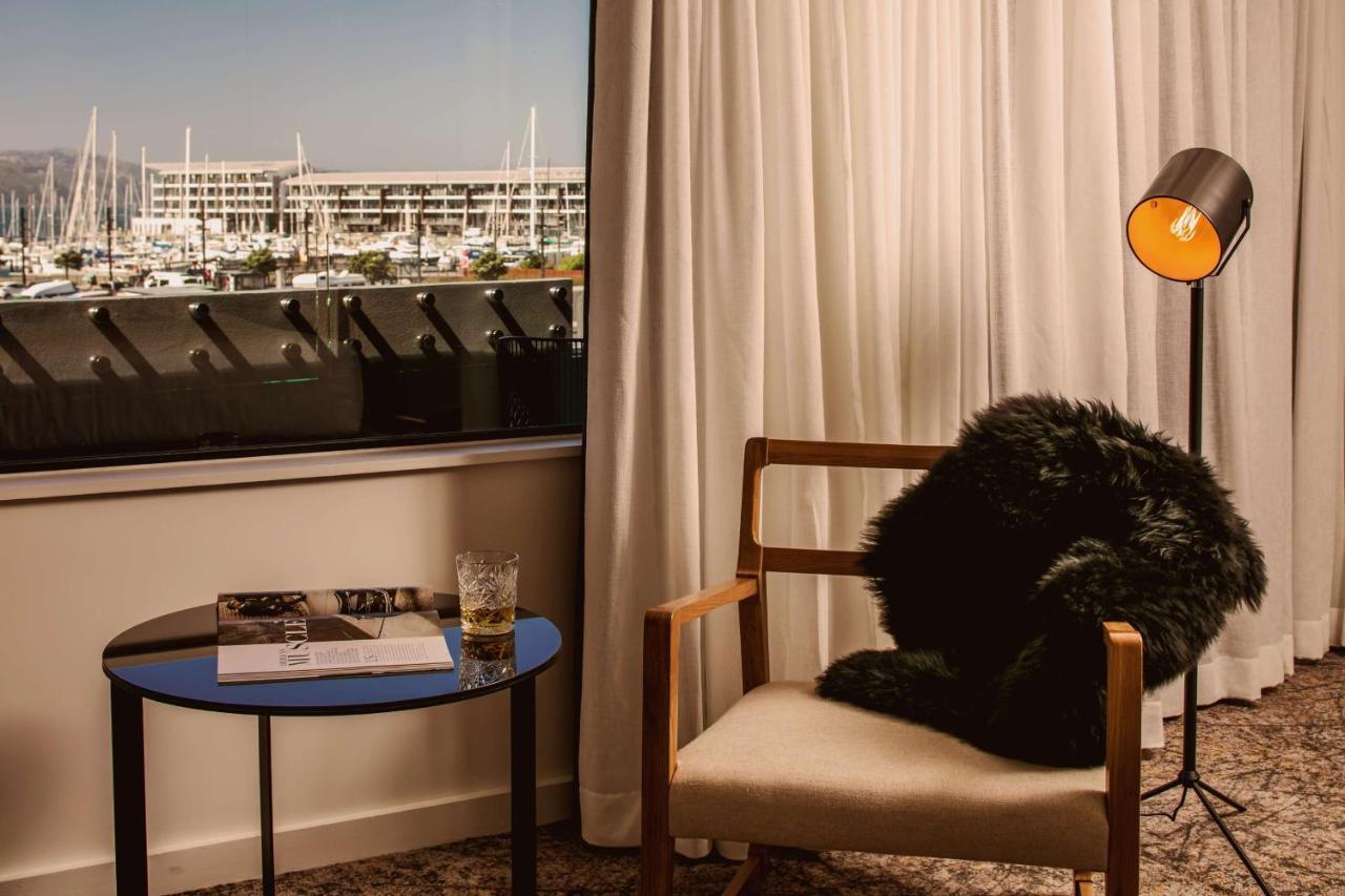 QT Harbour View King Room,1147045132:JPEG