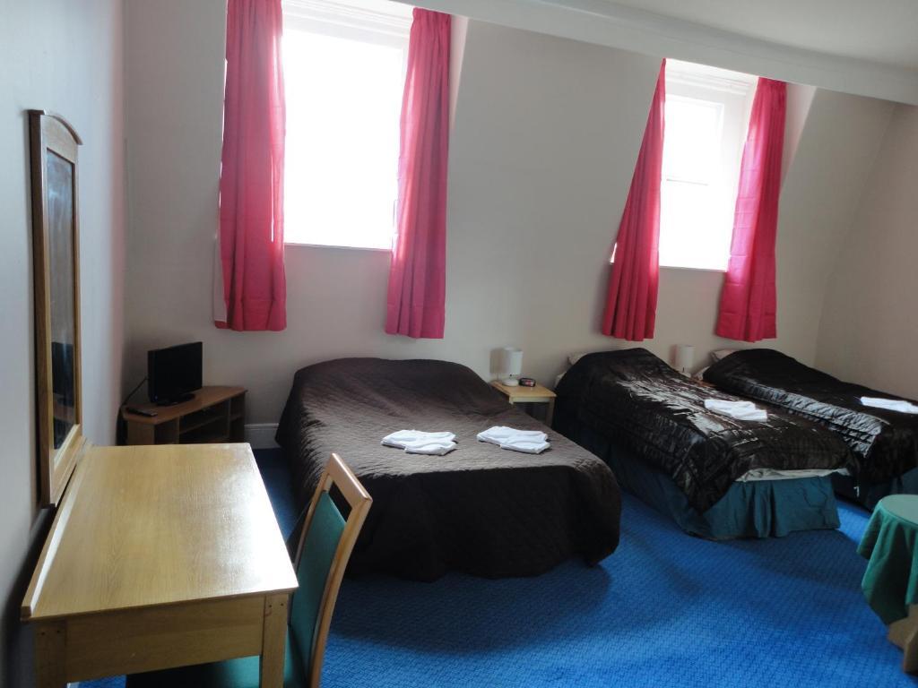 Queen Room with Two Queen Beds,11544210:JPEG