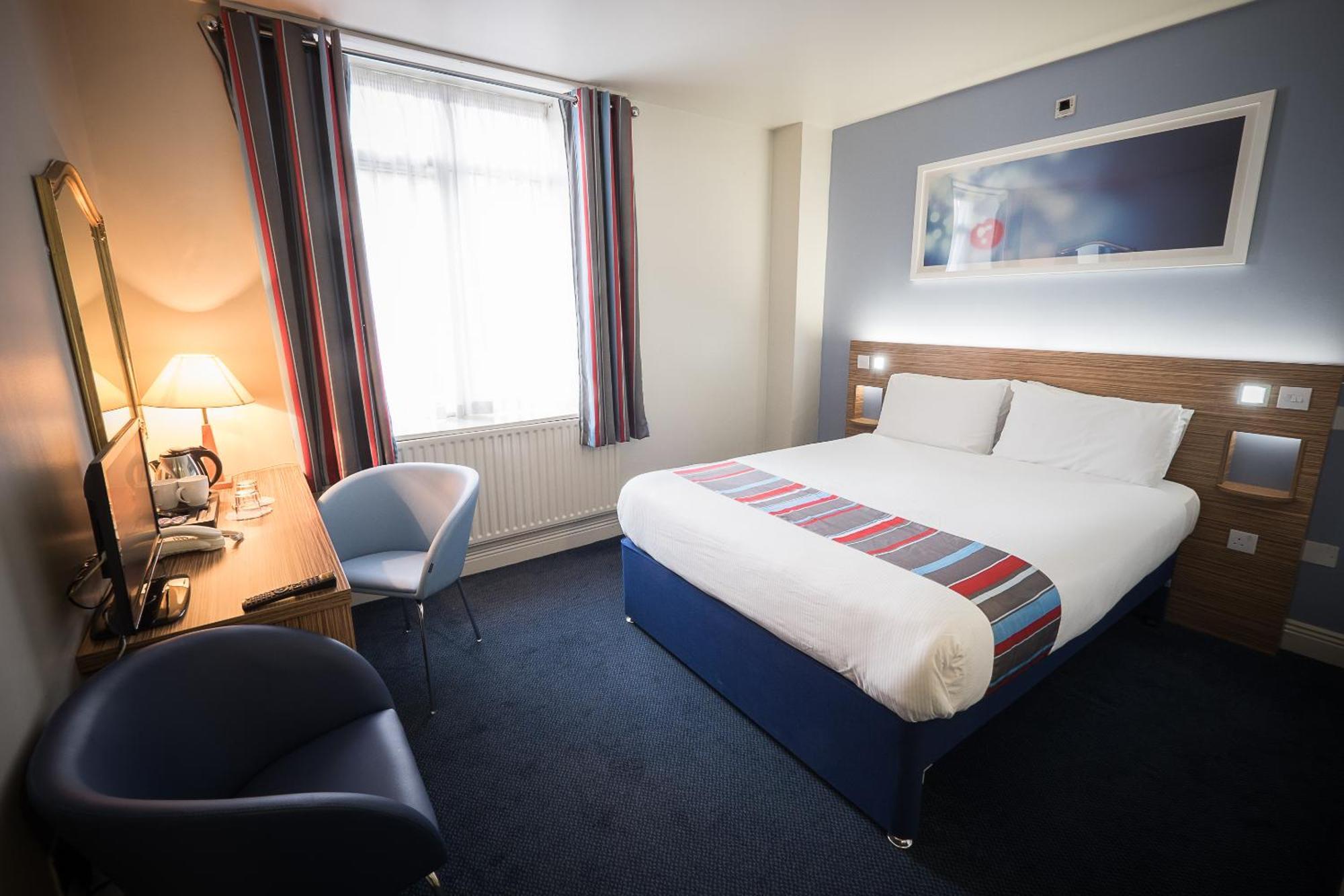 Double Room (2 Adults Only)