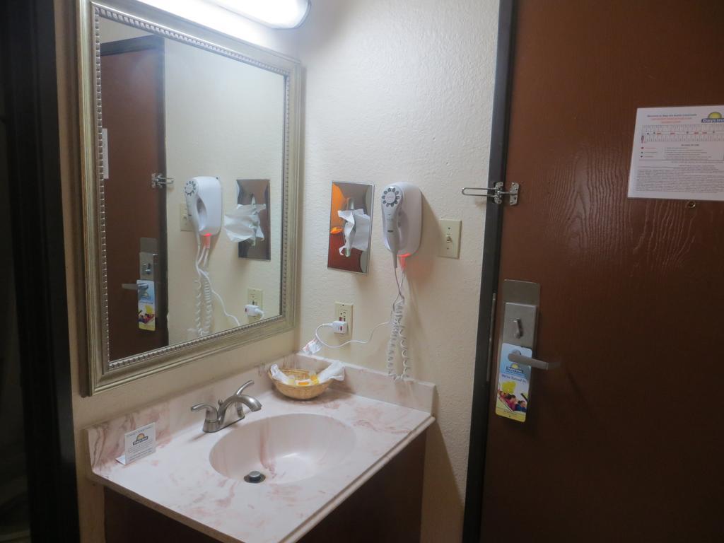 Double Room - Disability Access/Non-Smoking