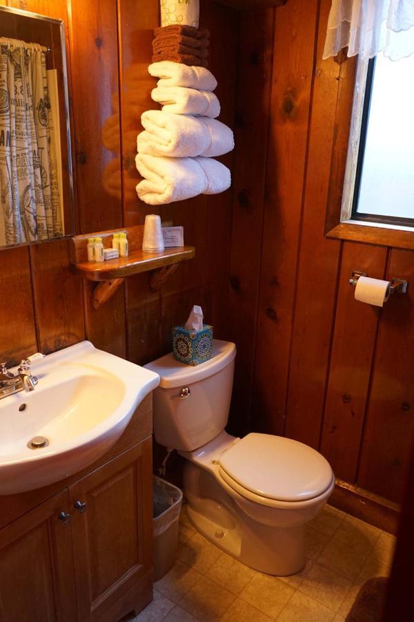 Bunk House Queen,1161748872:JPEG