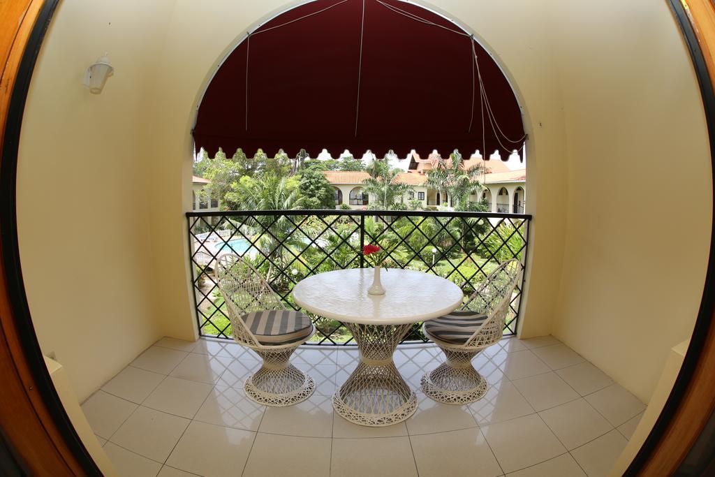 King or Double Room with Garden View