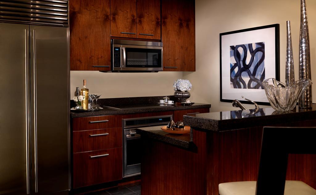 Superior Suite,1434439789:JPEG