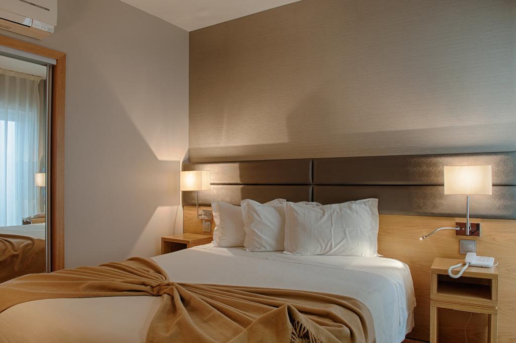 Double or Twin Room with Parking