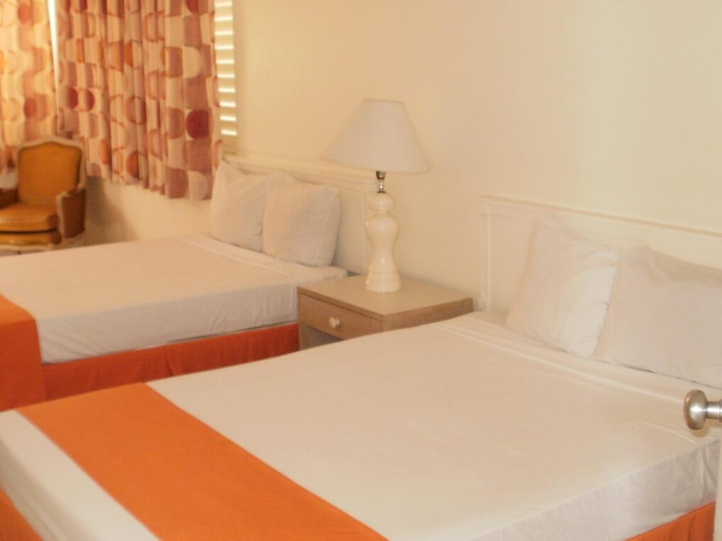 Double Room with Two Double Beds,117742408:JPEG