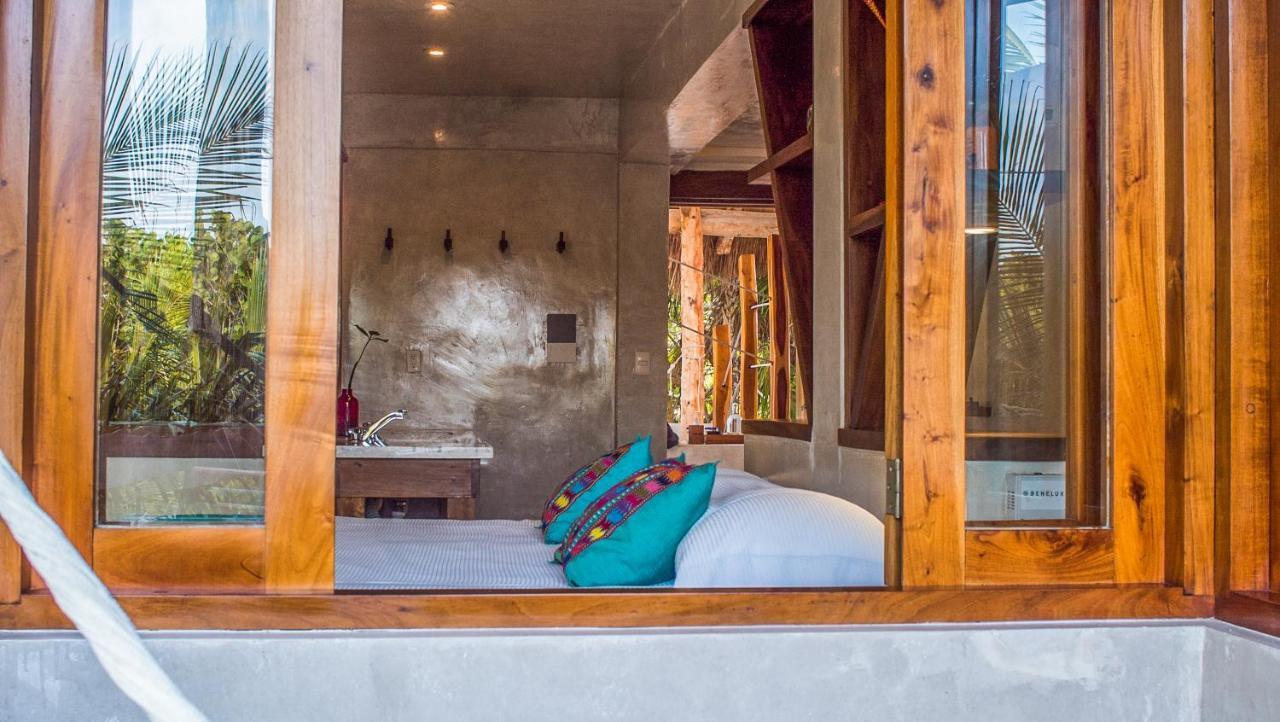 Casa Pocna Jungle View Suite A/C