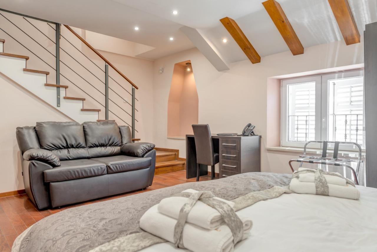 Duplex Suite