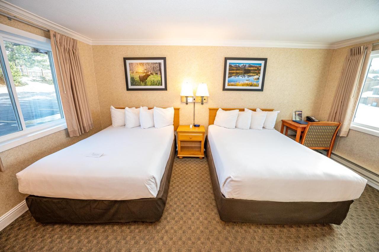 Double Room with Two Double Beds - Non-Smoking,1181155681:JPEG