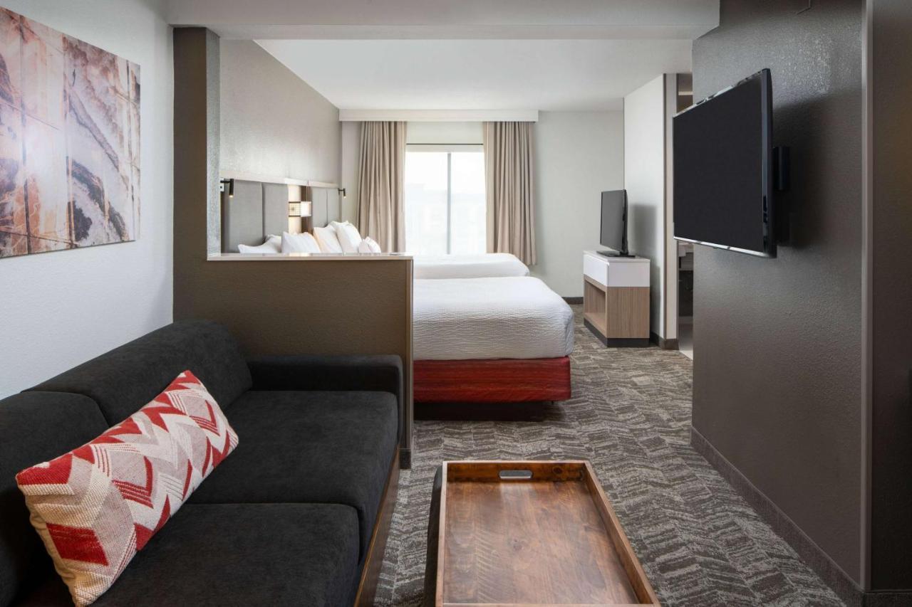 Hearing Accessible Two Doubles Suite