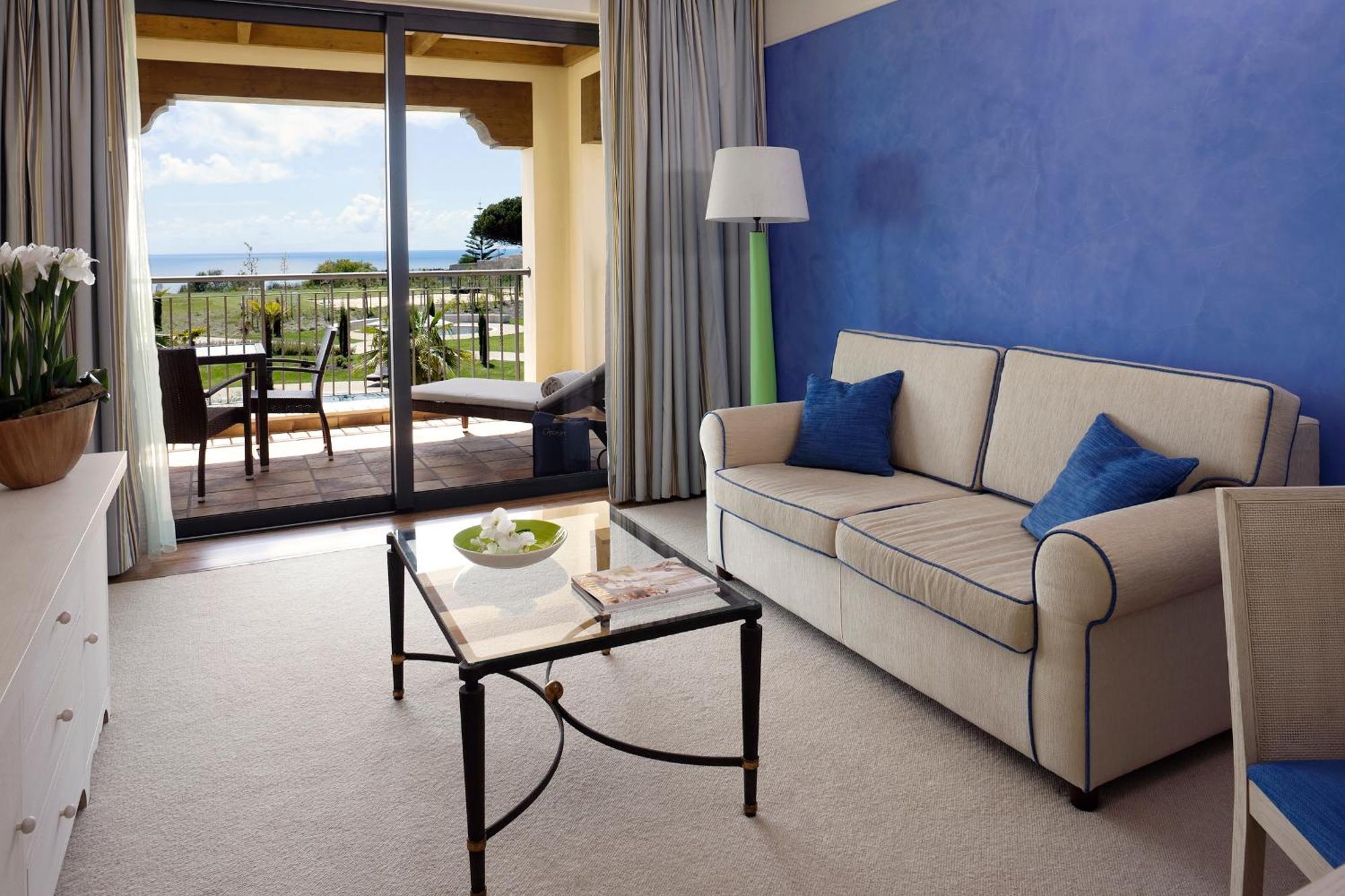 Standard Suite,1274502469:JPEG