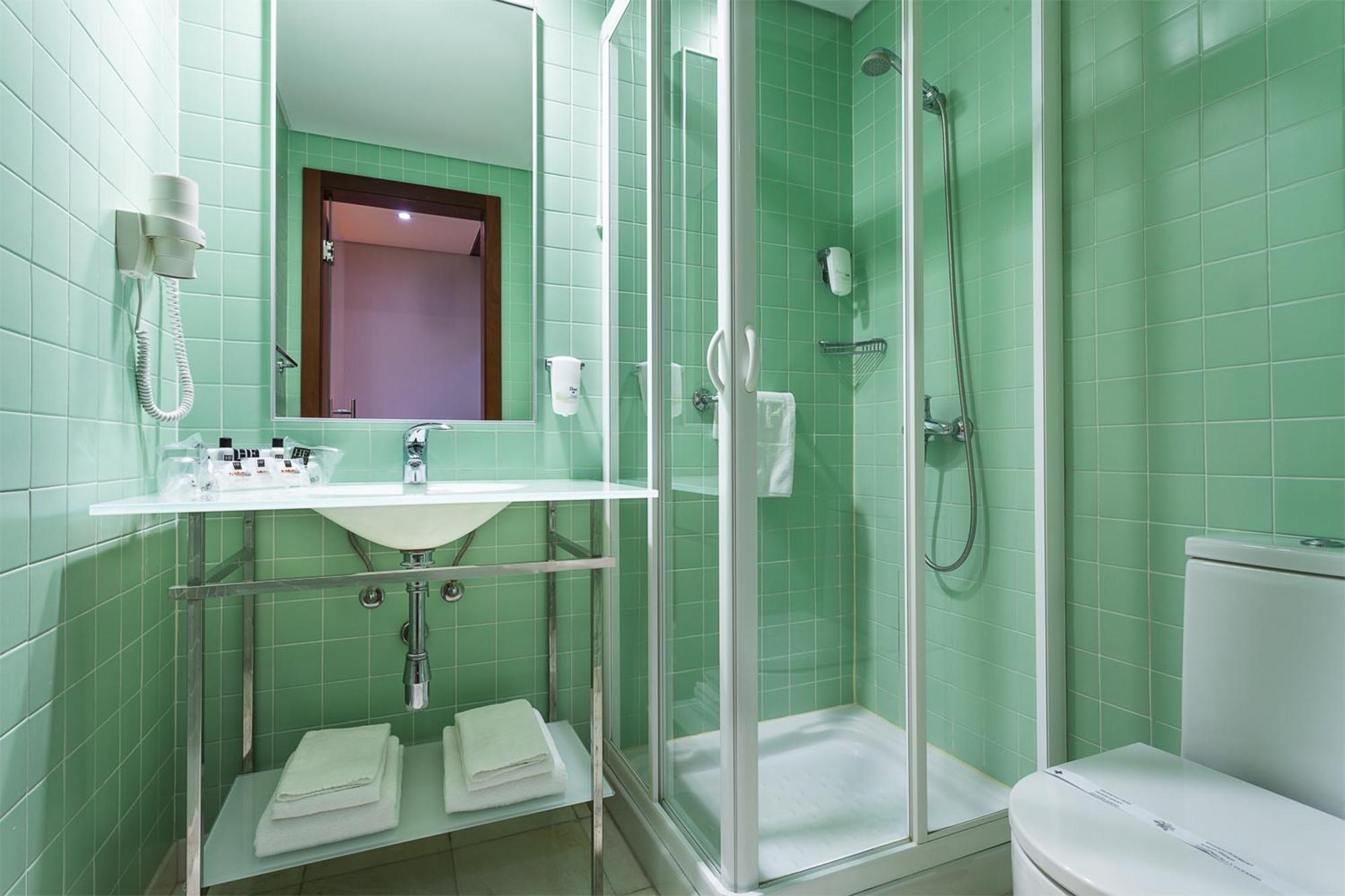 Comfort Twin Room
