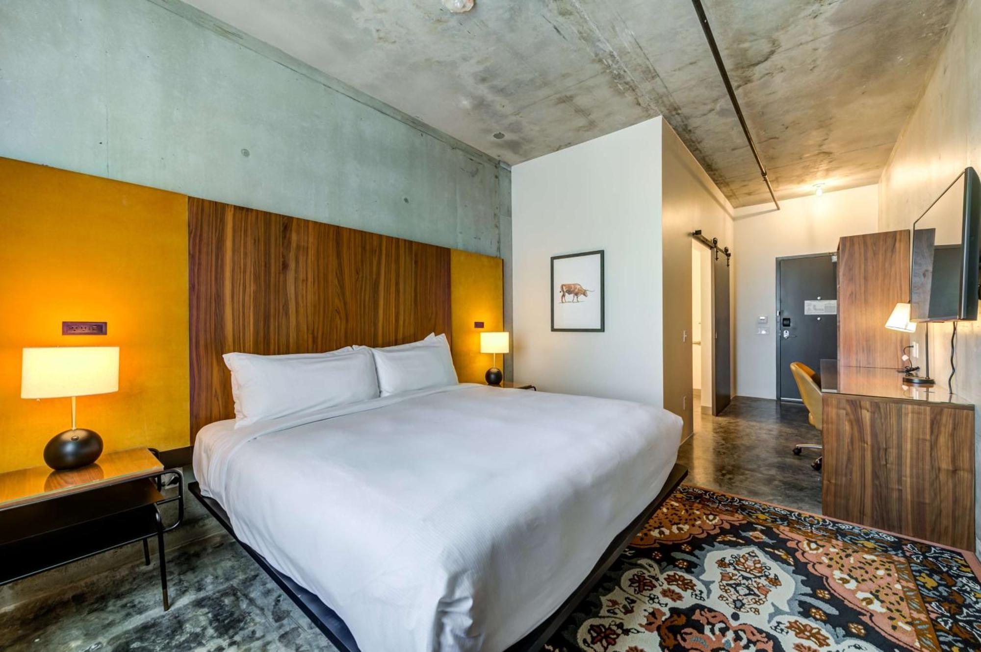 Loft King Room,1275681901:JPEG