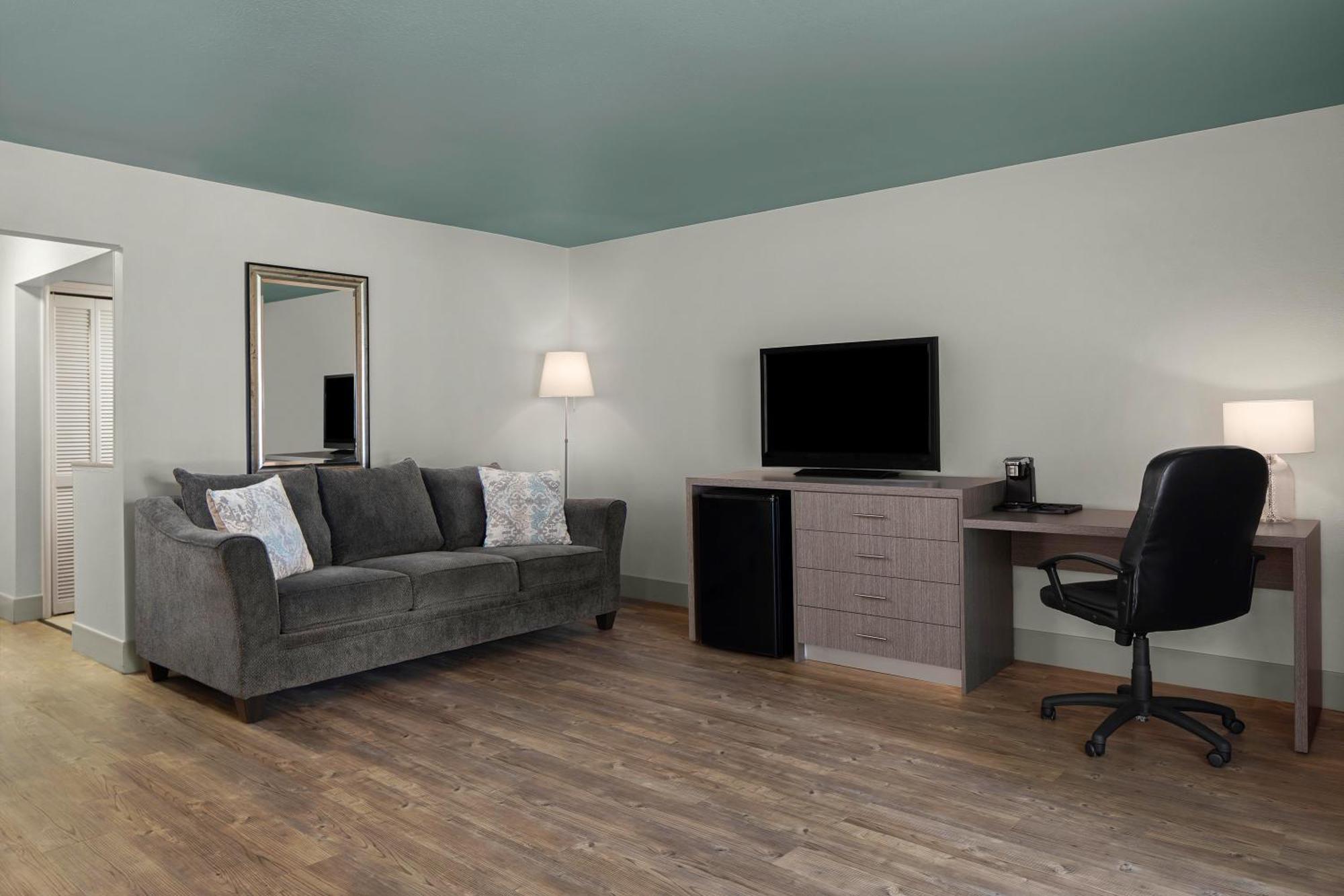 Two-Bedroom Suite with Courtyard View