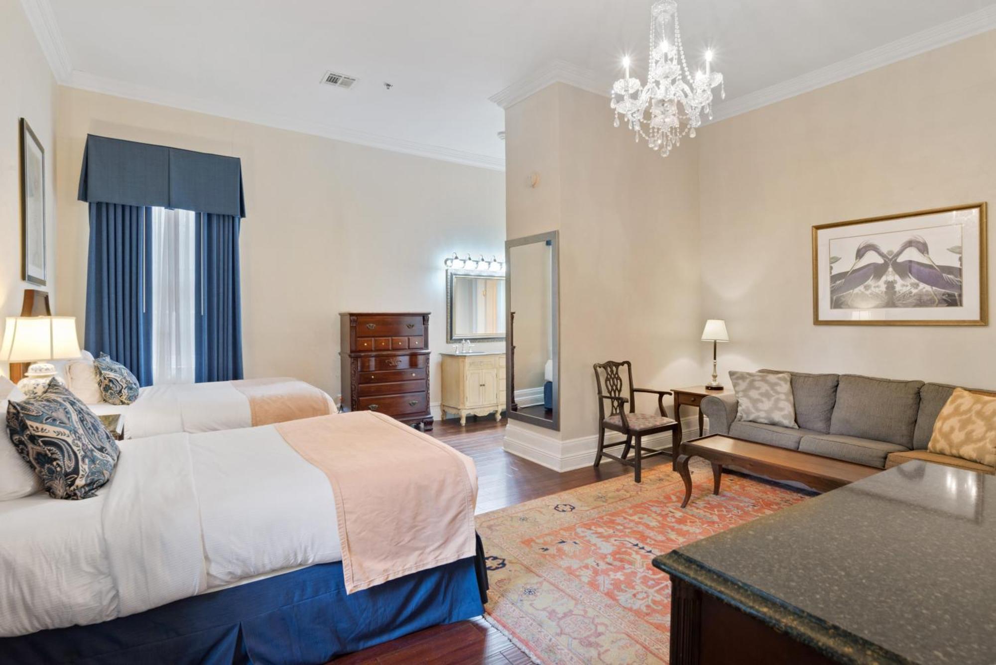 Junior Suite with Two Queen Beds