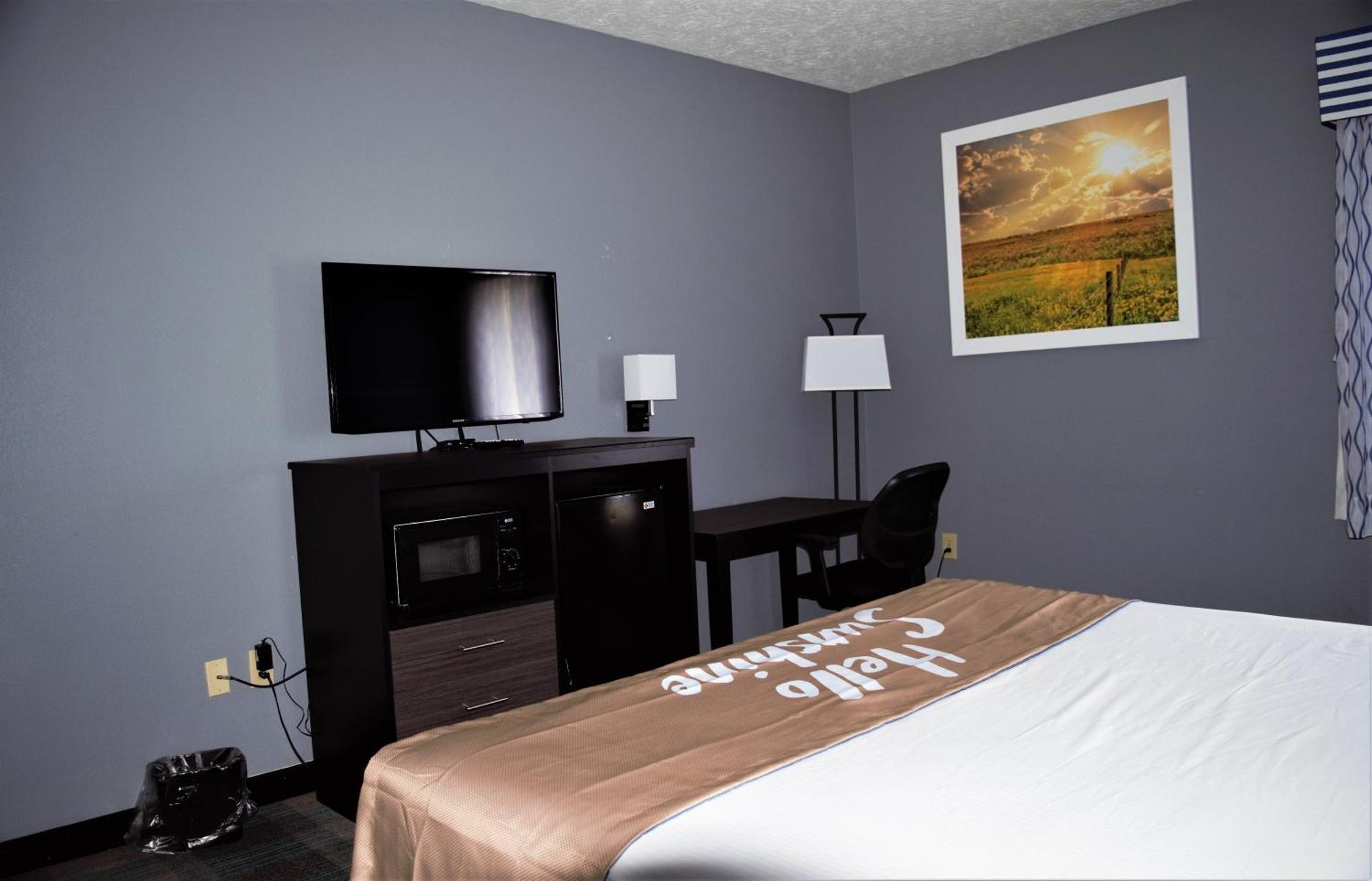 King Room - Disability Access/Non-Smoking