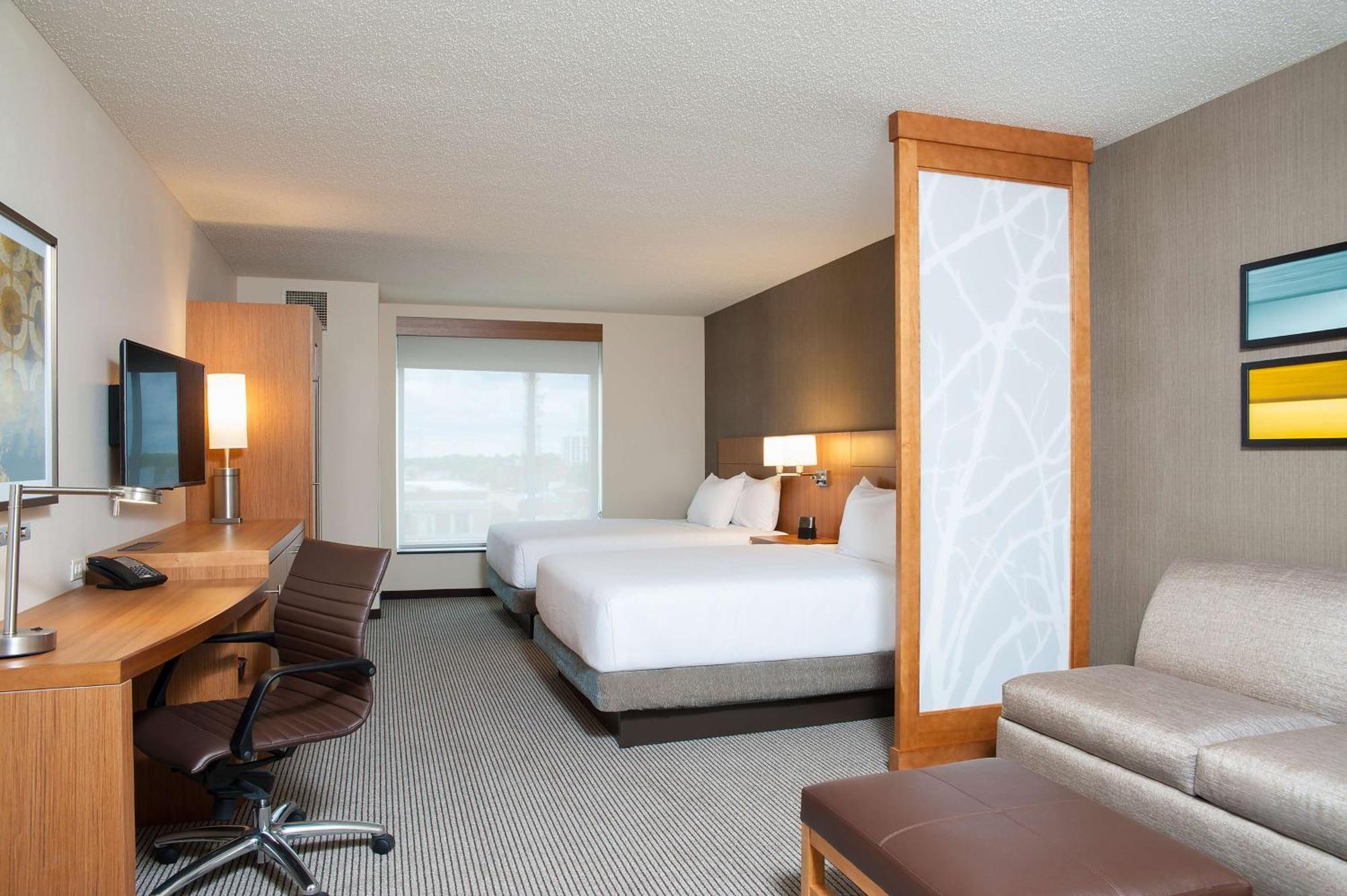 Queen Room with Two Queen Beds, Sofa Bed and Accessible Tub