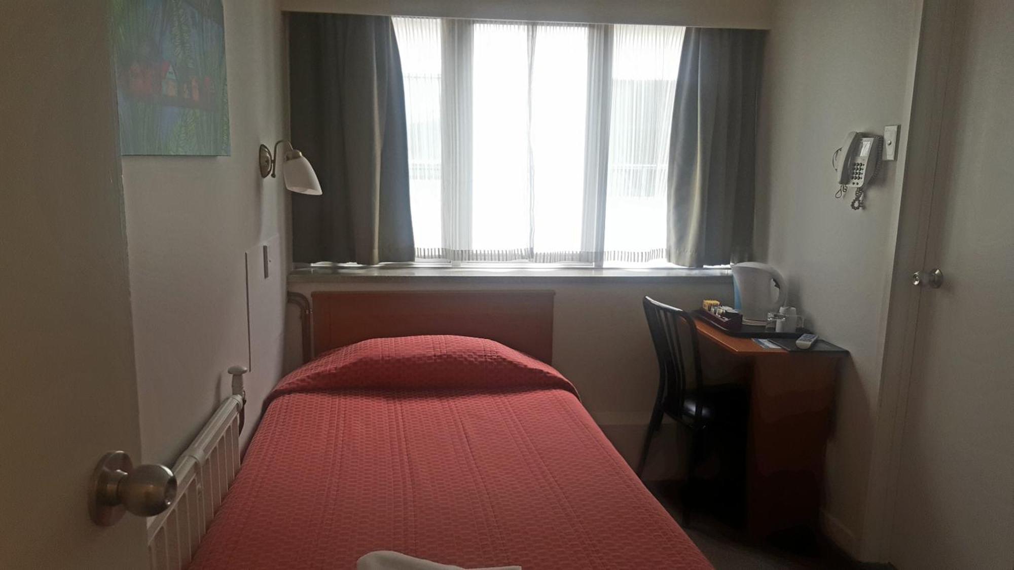 Economy Single Room with Shared Bathroom,1213109809:JPEG