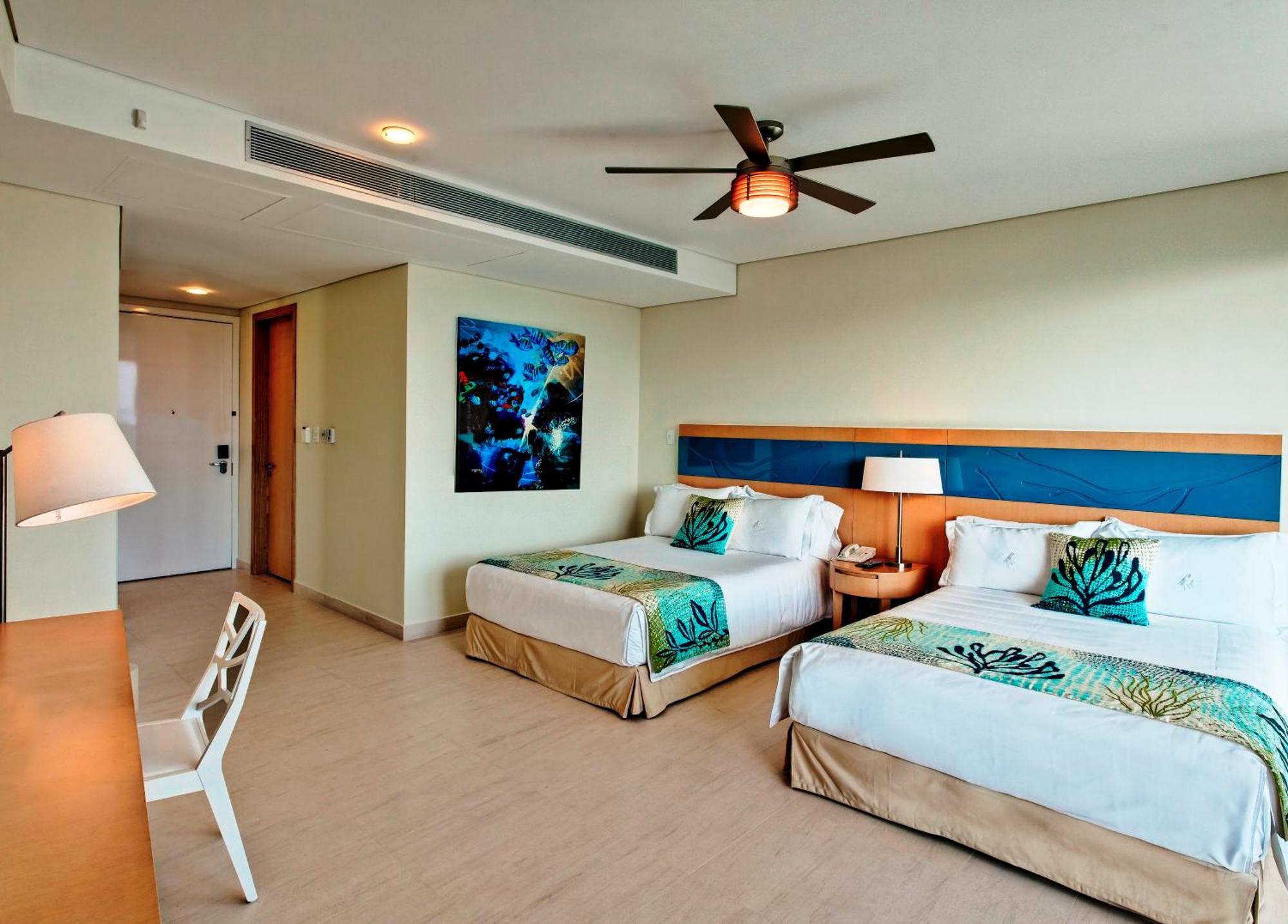 Superior Room,1277946211:JPEG