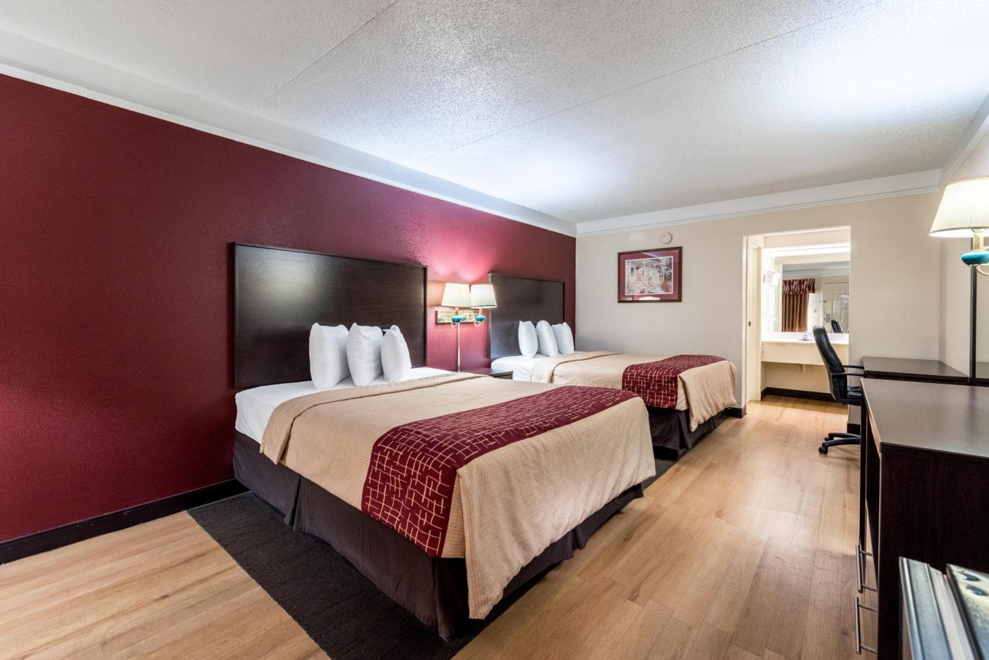 Deluxe Room with Two Queen Beds Non-Smoking
