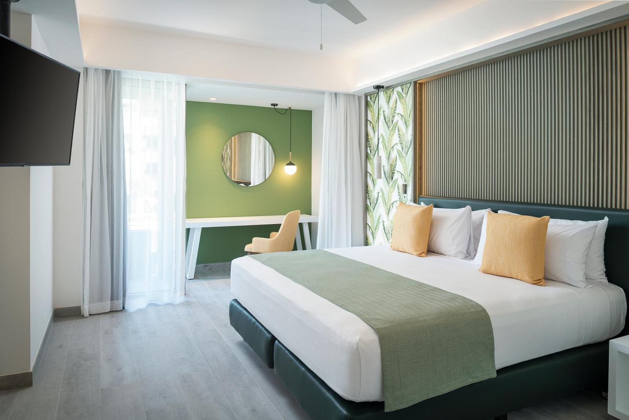 Superior Suite with Sea View
