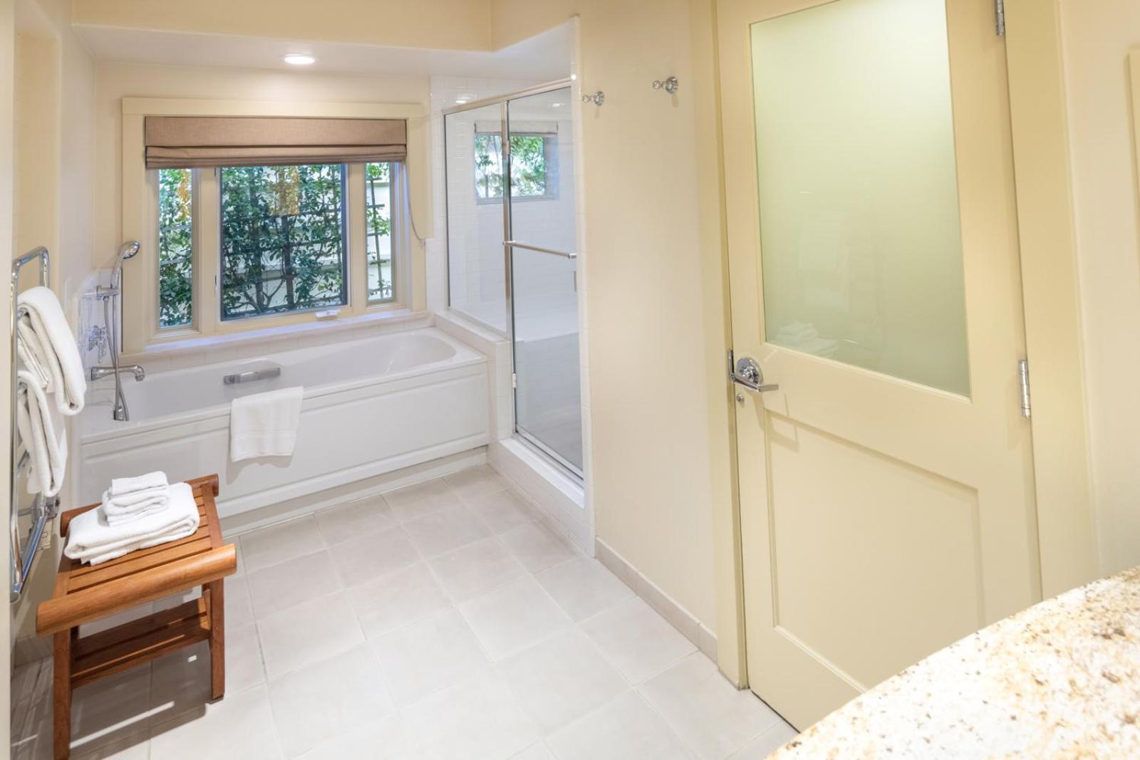Bungalow Grand Suite,1224154603:JPEG