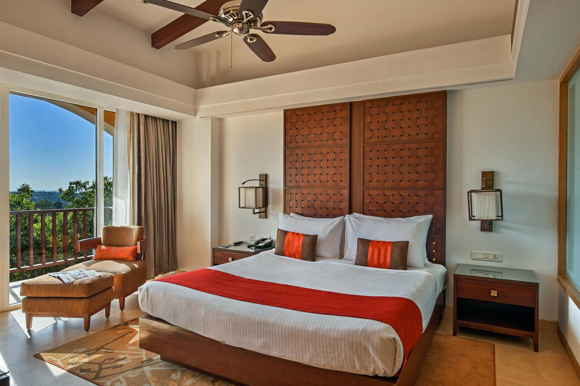 Classic Suite with 20% off on Session on Spa , Food & Beverages and complimentary Access to Water Park Rides