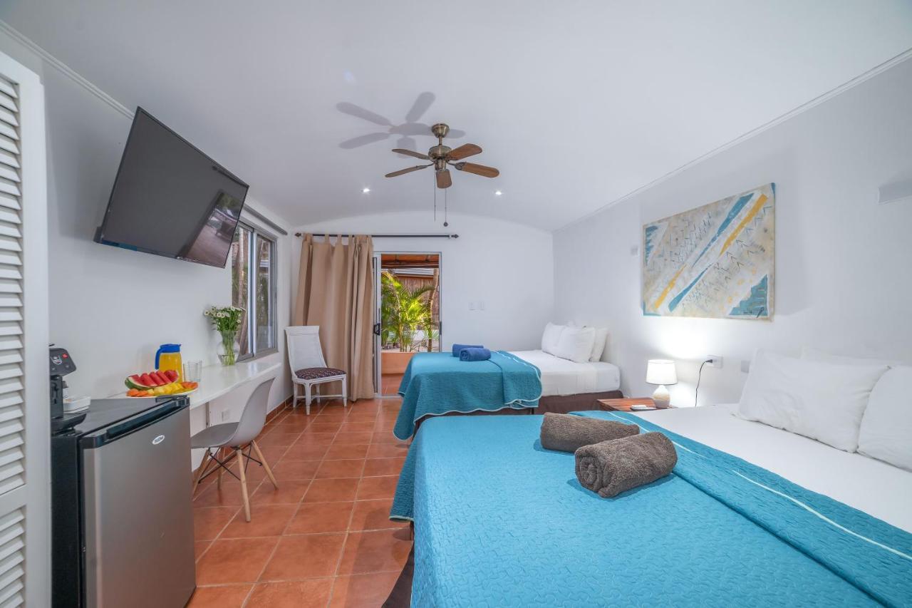 Deluxe Queen Room with Two Queen Beds,1226331557:JPEG