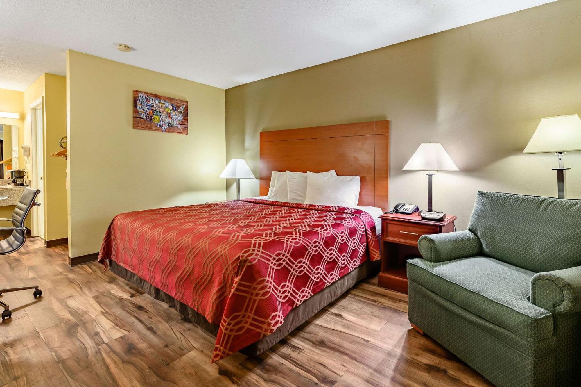 King Room - Accessible/Non-Smoking