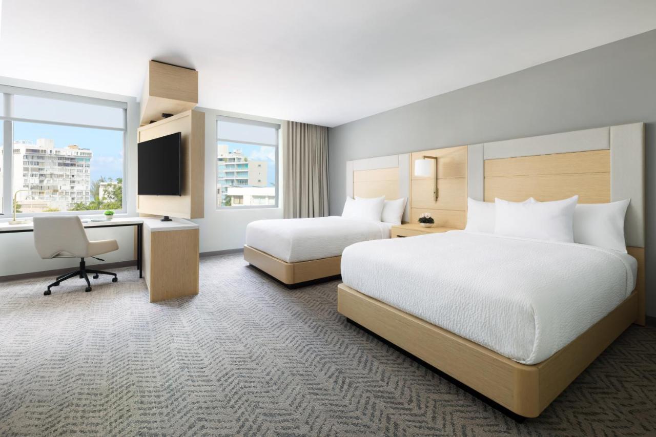 Queen Studio,1356349724:JPEG